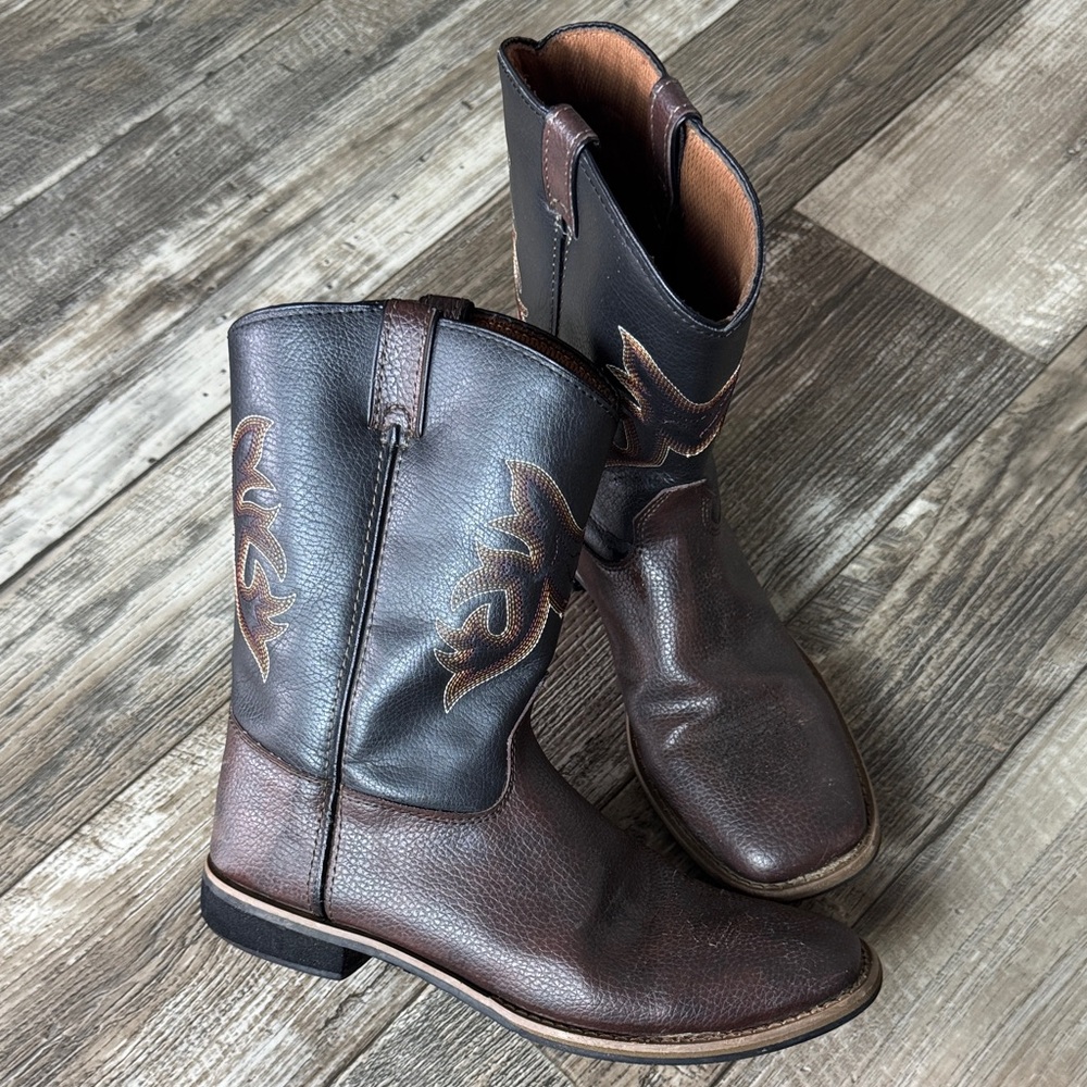 Magellan Outdoors Brown Kids Boots